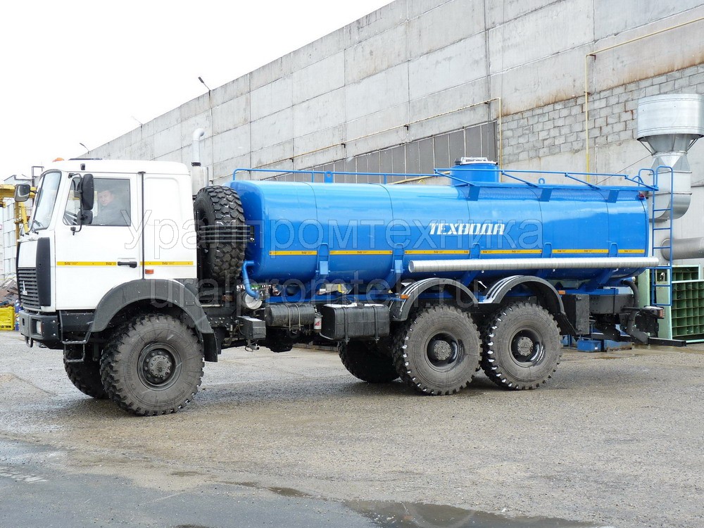 Автоцистерна для воды АЦ-18 на шасси МАЗ-6317